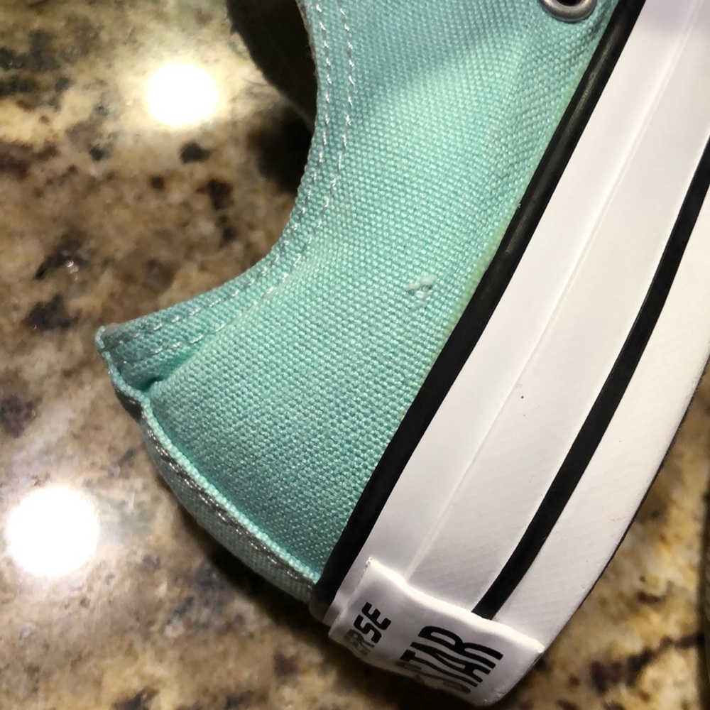 Converse - Picture 8 of 12